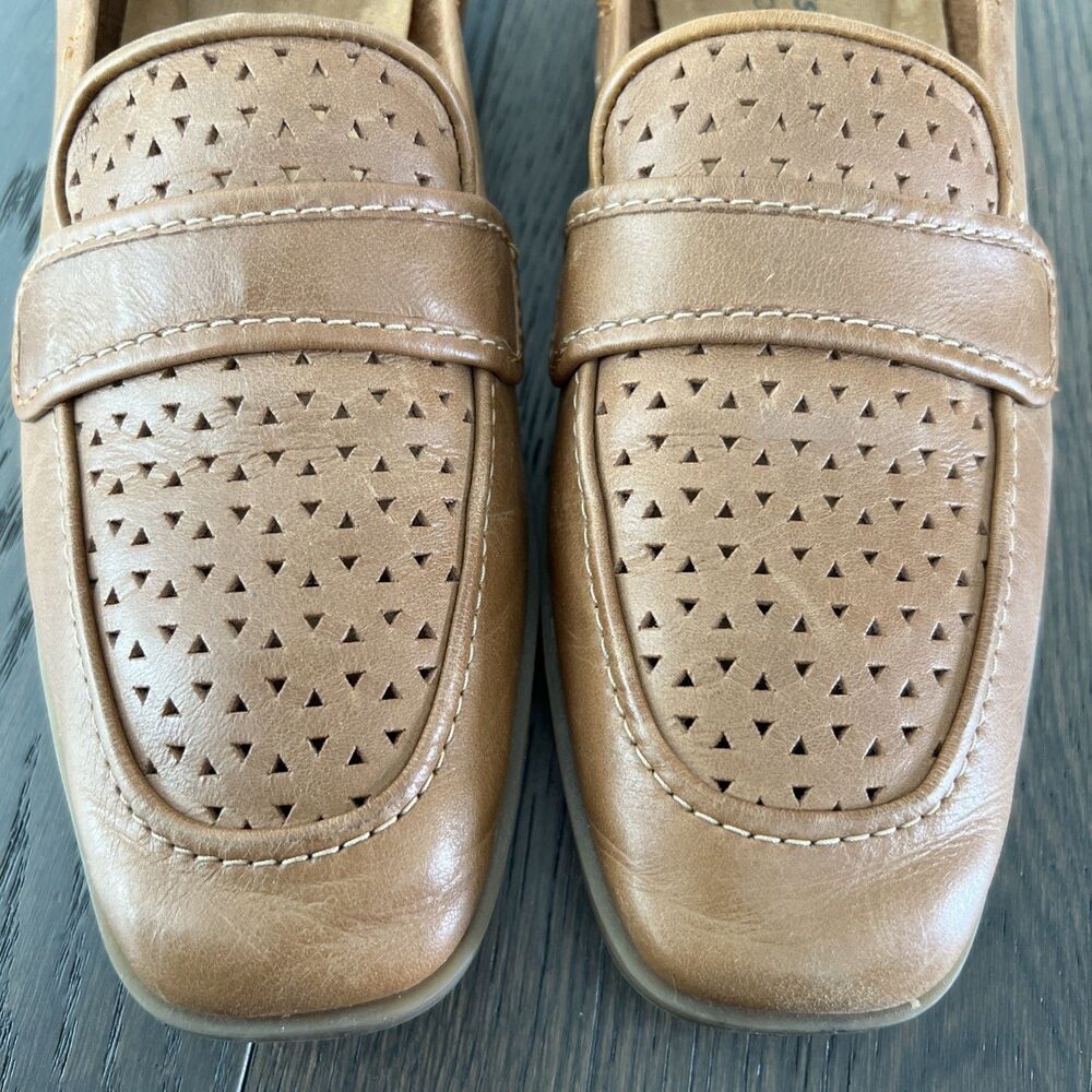 Brown womens loafters Clarks Lyrical Way Light Brown 7 1/2 US - Picture 6 of 6
